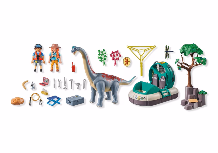 Brachiosaurus with Hovercraft