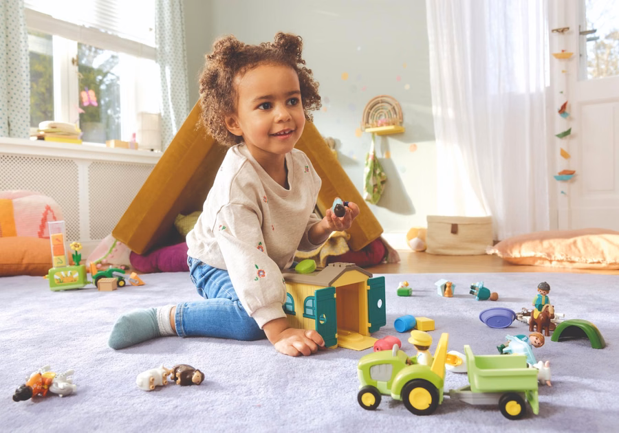 JUNIOR: Farm Adventure with Tractor, Trailer, and Animal Friends